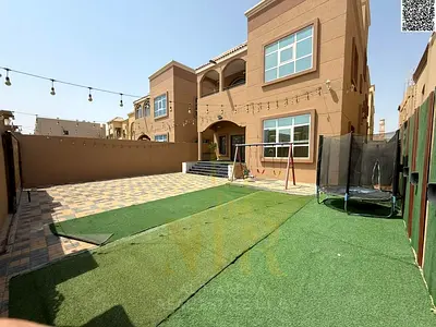 فيلا فاخرة للبيع في المويهات 1 ساكن تجاري  بسعر شامل كهرباء ومية ومكيفات   وتشطيبات راقية وسعر شامل الخدمات