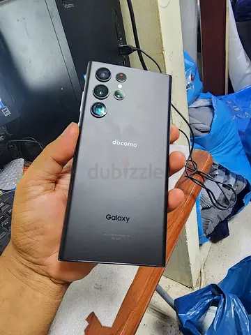 Samaung S22 ultra 256 Gb Mint condition Only phone📍Ras al khaima EXchange Possible