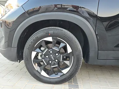 صورة 10 لـ 2024 KIA SONET