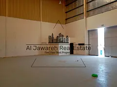A warehouse for rent in UAQ area 3035 sq ft ,20 kw ,89935 AED on main road