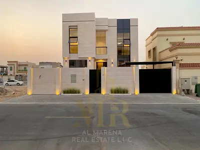 بدفعه مقدمه 10% تملك فيلا 5 غرف بارقى تشطيب فى عجمان