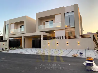 A once-in-a-lifetime opportunity to own your dream villa! Enjoy luxury and comfort in a sophisticated, modern villa strategically located in Al Zahia,