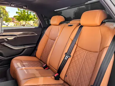 صورة مصغرة 11 لـ 2023 AUDI A8