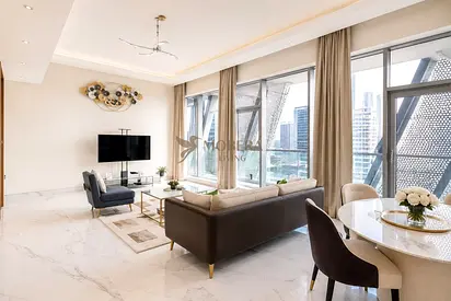WATERFRONT HIGH FLOOR | HIGH CEILINGS | J One