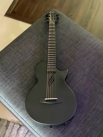Enya NOVA GO electric acoustic