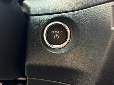 2026 Toyota COROLLA CROSS 照片 14