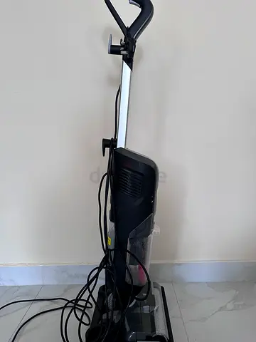 Hoover Upright Vacuum Cleaner - Haevy duty Good Working Condition