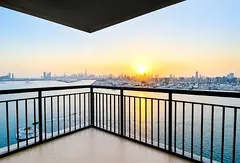 Vacant | Full Burj &amp; Sea View | Largest Corner Uni