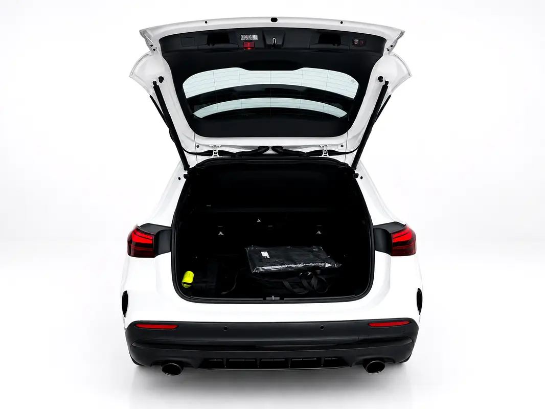Mercedes-Benz GLA-Class 2025