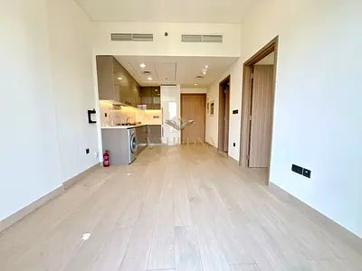 BEST OFFER I Modern 1 Bedroom Apartment | Balcony