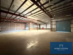 AED 65 PER SQFT | DIP 2 | WAREHOUSE IN COMPOUND