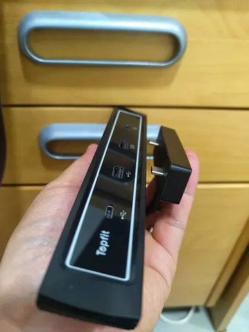 For Tesla Model -Topfit USB-C Docking Station with Dual USB-A and USB-C Ports