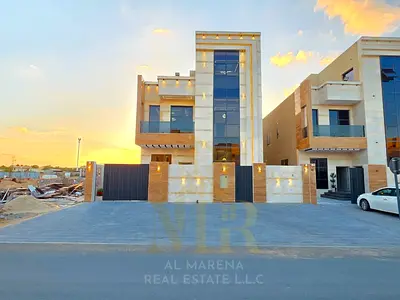 Luxury villa in a prime strategic location, price includes electricity and water.