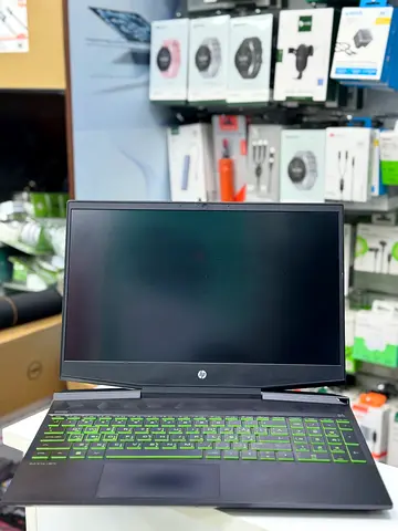 HP LAPTOP