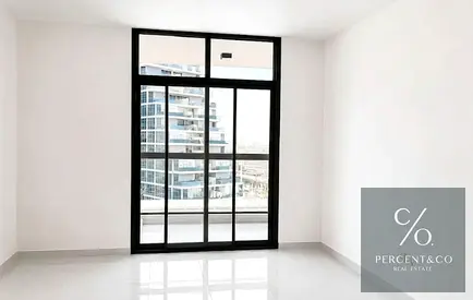 Chiller Free I 6 Cheques I Pool View I Vastu I Maid