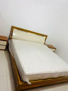 Room available in apartment”