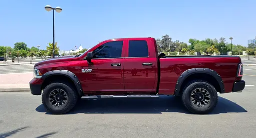 RAM 1500 Laramie Double Cab 2018 | Canadian Specs | Well Maintained