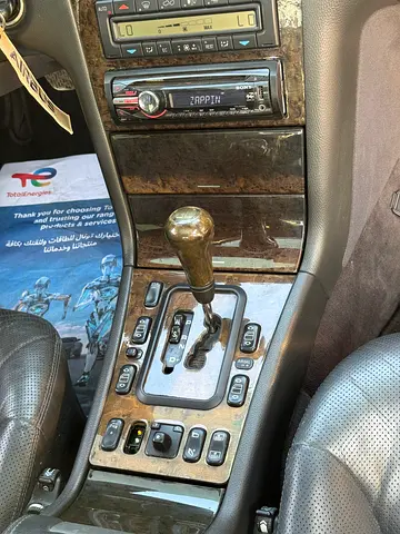 2001 Mercedes-BENZ E-CLASS 缩略图 4