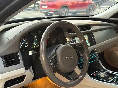2016 Jaguar XF 缩略图 18