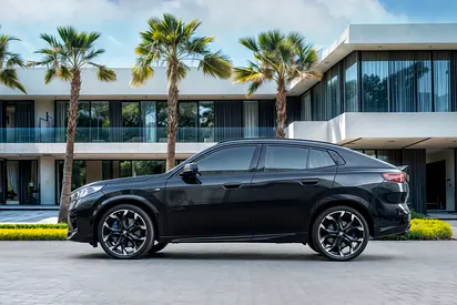 2025 BMW X2 照片 2