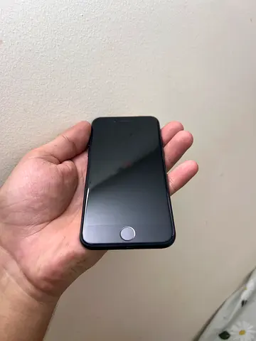 Iphone SE 3  (2022) 64 gb black waterproof