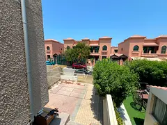 A spacious 4-bedroom villa with 4 bathrooms, a private balcony, and built-in wardrobes is available 
