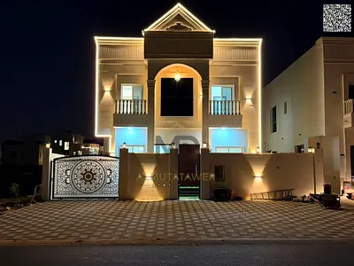 A luxury villa for sale in a distinctive strategic location, very close to all services and main roads, with a sophisticated design and luxurious fini