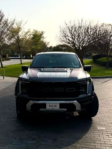 Urgent Sale - Ford F-150 Raptor 2025 - American Specs - Pristine Condition - One Year Warranty