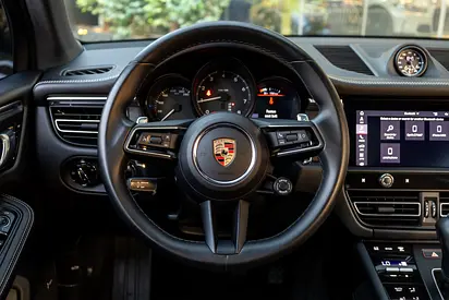 2024 Porsche MACAN — миниатюра 16