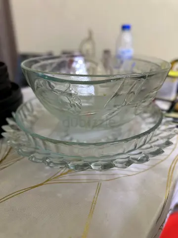 Clear Glass Serving Bowls and Matching Platter - Set of 6 Fixed Price of 50 AED