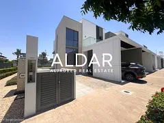 Vacant | Spacious Layout | Corner Unit