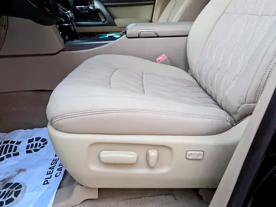 2014 Toyota LAND CRUISER 照片 16