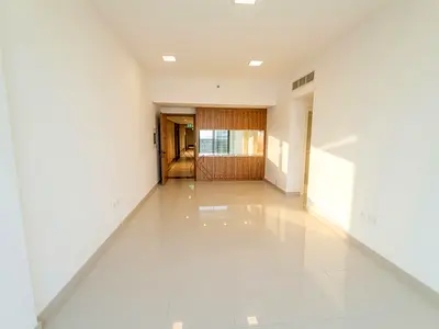 Bright Unit | Closed Kitchen | Good ROI