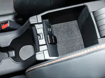 2026 Toyota COROLLA CROSS 照片 15