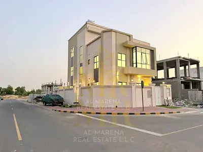 فيلا زاوية مع روف شامل رسوم التسجيل و التمليك عدد6 غرف ماستر و مجلس و 2 صالة تملك حر جاهزة للسكن