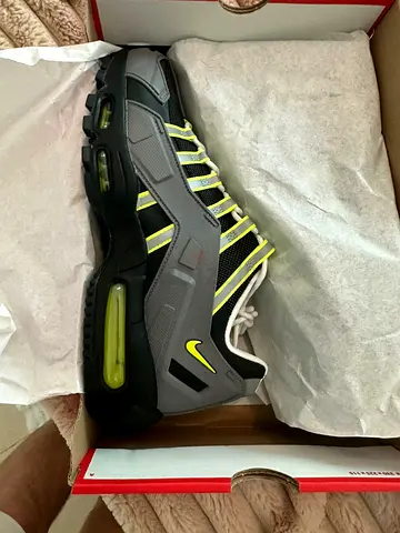 Nike air 95s unworn UK10