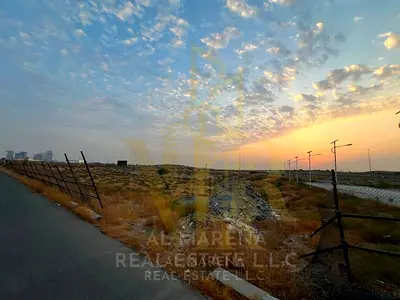 أرض سكنية تجارية للبيع في الزاهية | تصريح أرضي + 4 طوابق | مساحة 4,915 قدم | فرصة استثمارية مميزة