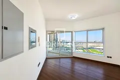 Upgraded Unit | Ready to Move in | Near Metro
