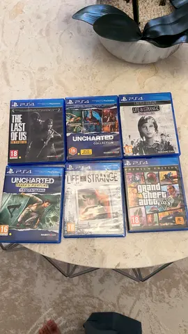 🔥 للبيع — 7 ألعاب PS4 أصلية  اربعه منهم ما انفتحو واثنين معاهم قسائم بيعه مستعجله