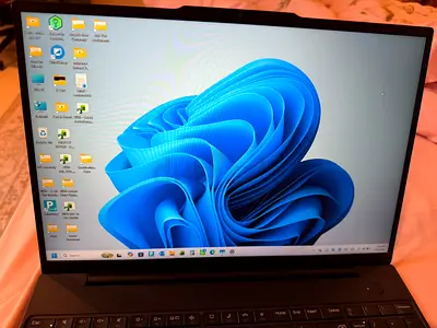 Lenovo ThinkPad E16 Gen 1 | Intel Core i7 13th Gen | 16 Laptop