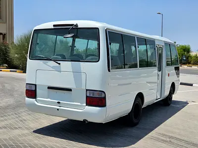 2009 Toyota COASTER — фото 14