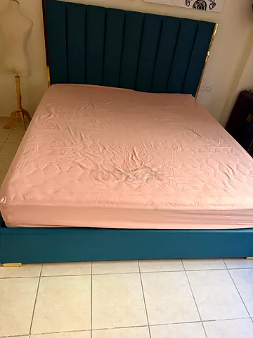 Luxury Pan Emirates King Bed Frame – Green Velvet  Gold Accents (Excellent Condition)