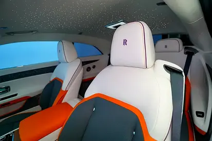 صورة 9 لـ 2024 ROLLS-ROYCE SPECTRE