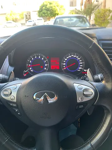 2011 Infiniti FX50 照片 6
