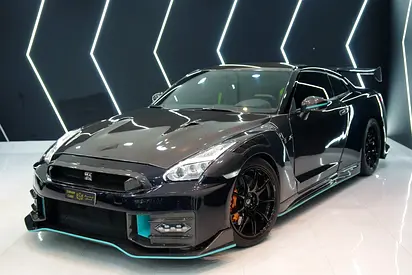 2021 Nissan GT-R Track Edition, Full Carbon Kit, Turquoise Accent, Recaro Sport Seats, Bose Audio!!