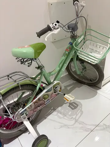 Almost New Kids Bicycle with Training Wheels and Front Basket -