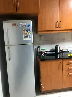 Executive Bed Space Available For Gents (Tamil/Keralite) Near metro Station All Bills Including