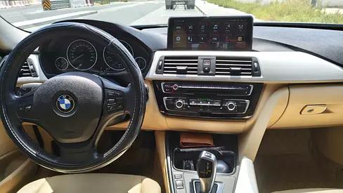 BMW 3-Series 2016 318i GCC Specs