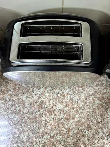 Used 2-Slice Toaster - Good Working Condition