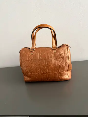 Carolina Herrera Copper metallic designer-style shoulder bag (pre-owned)